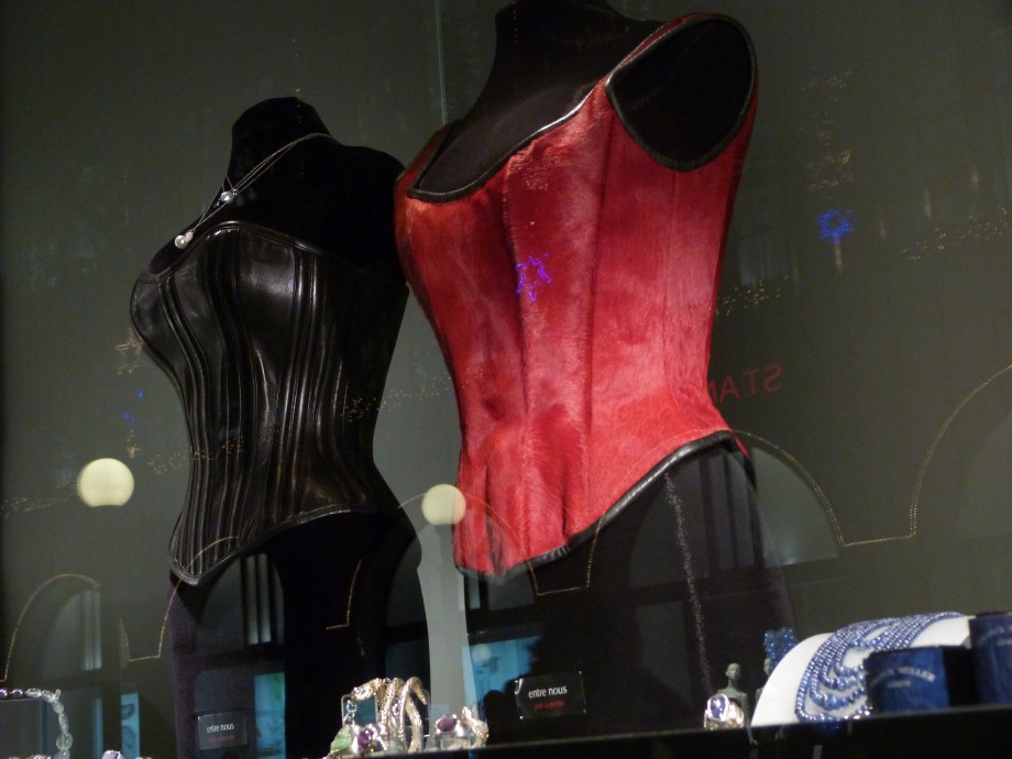 Kreation von Beata Sievi bei Juwelier Gut, Bahnhofstrasse, Zürich.