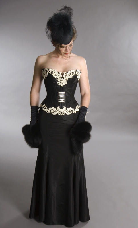 Anna Karenina  - Kreation von Beata Sievi 2005, Bild: Marc Zander, Model Barbara