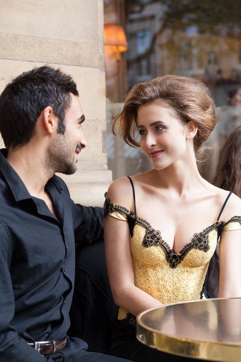 Elerinna Nerelia im Spitzenbustier von Beata Sievi, Bild: Ewald Vorberg