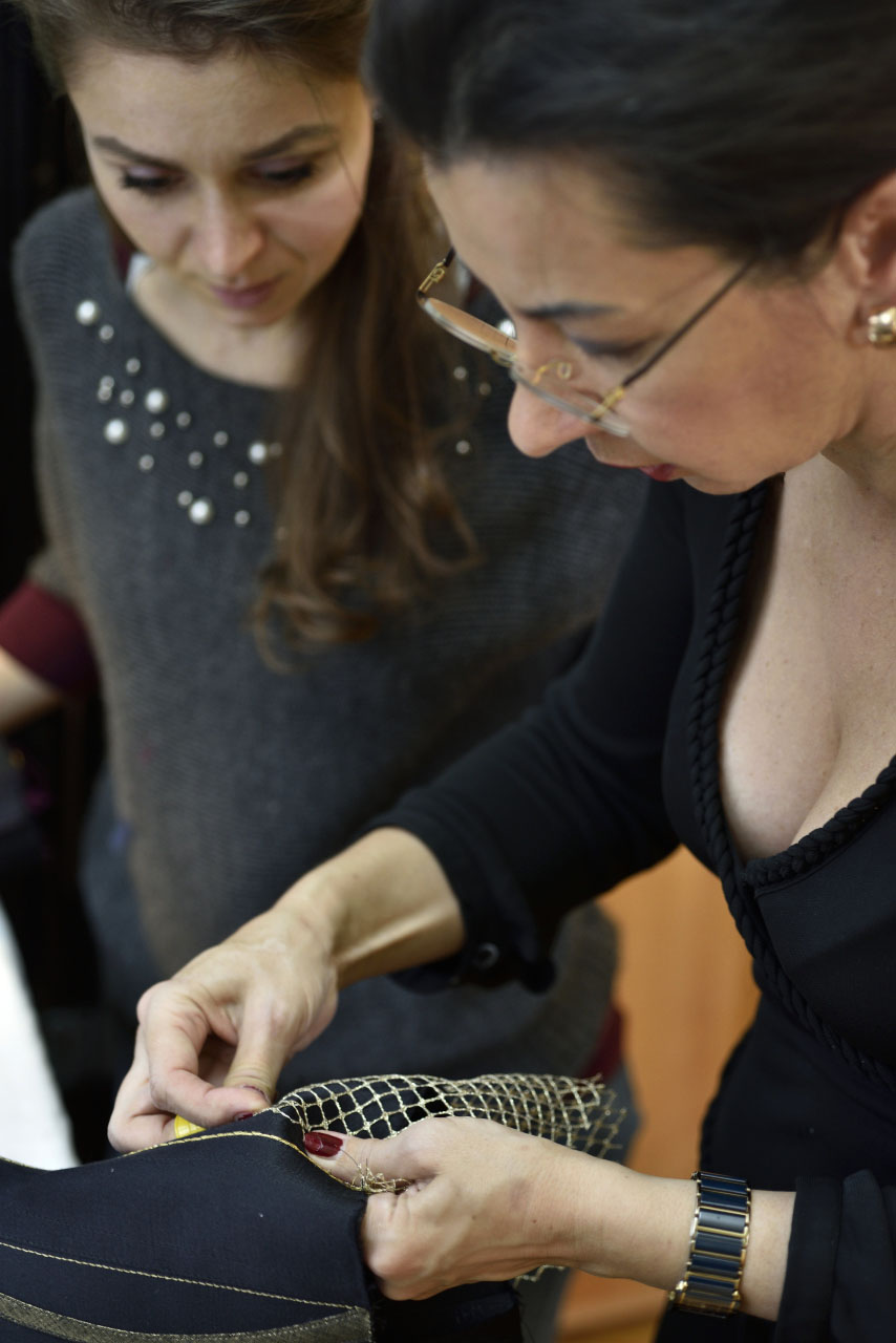 Korsett-Kurs von Beata Sievi Corset Artist in Winterthur - Bild: Bernhard Holdener