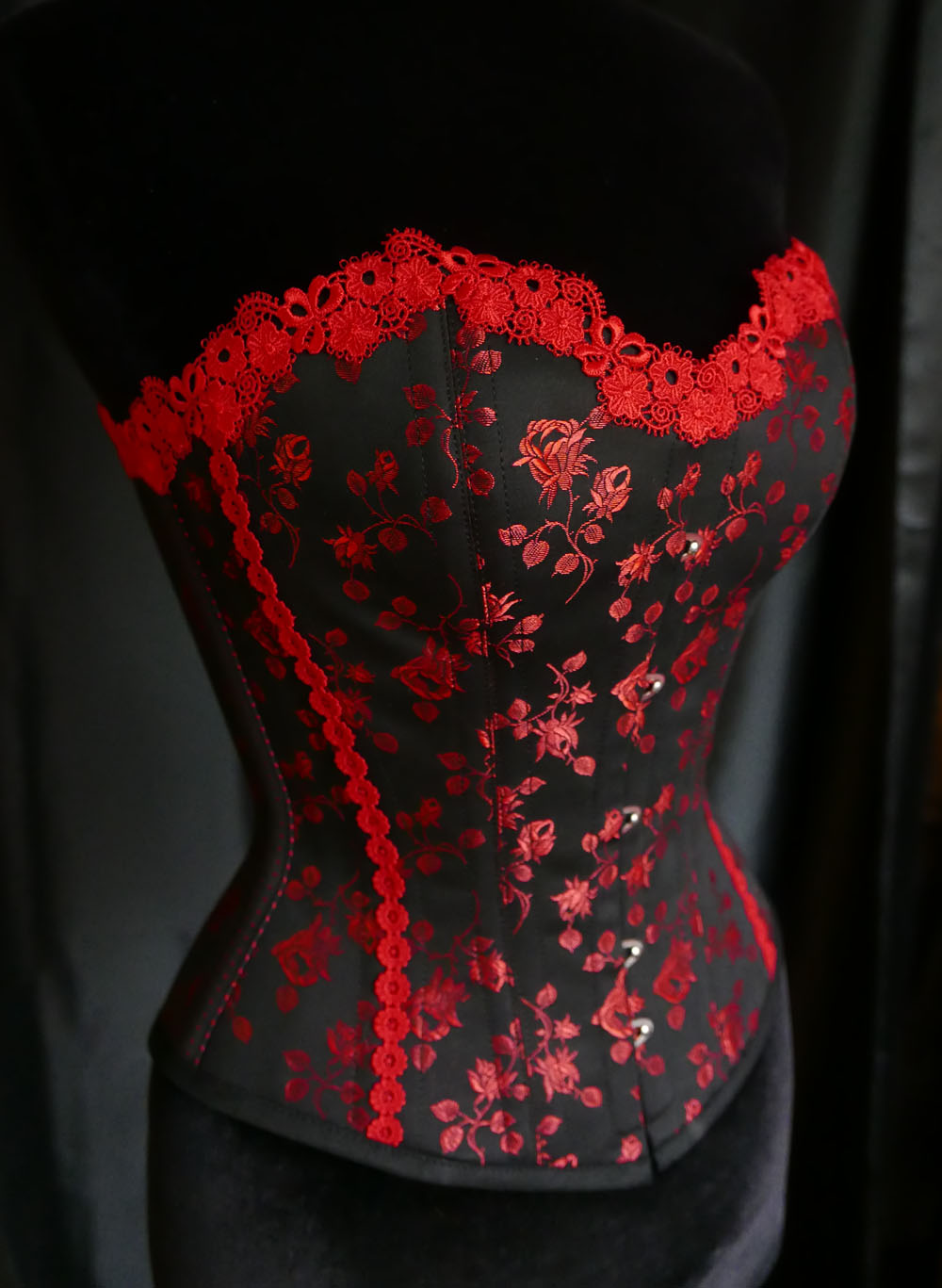 Korsett angefertigt unter der Anleitung von Beata Sievi Korsett Artist, Januar 2019