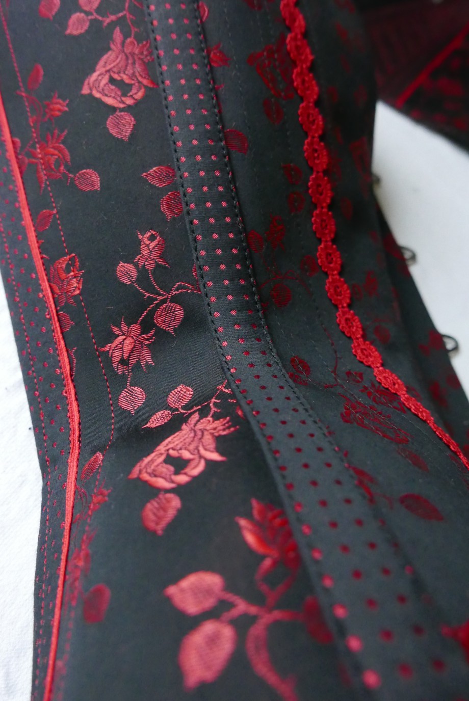 Korsett-Anfertigung unter der Anleitung von Beata Sievi Corsett Artist