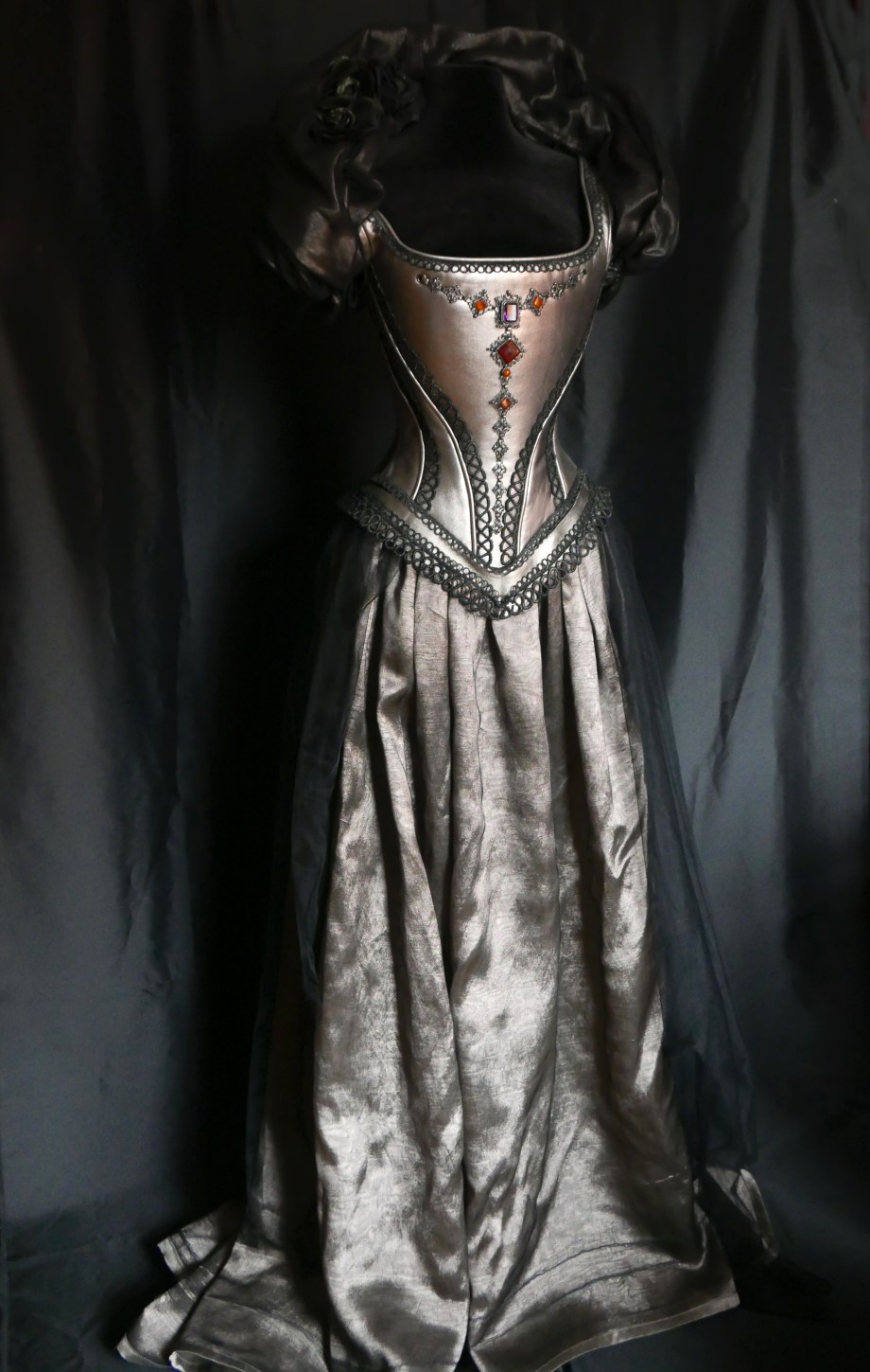 13. SPLENDOR GEDANENSIS  Beata Sievi, Korsett-Ausstellung Schweiz