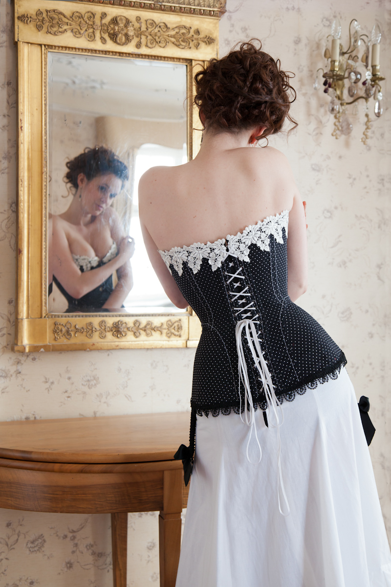 Korsett Ausstellung Basel