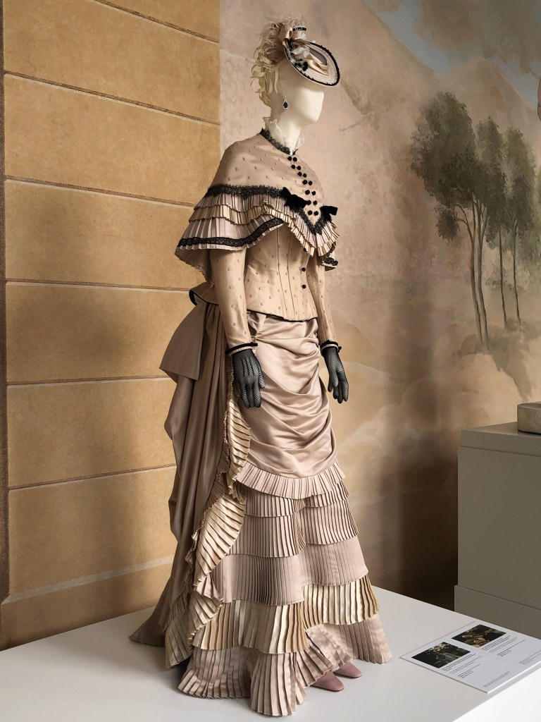 Kostüm Ausstellung Warschau